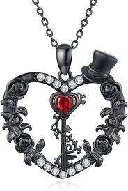 Collar Gótico Corazón - Joyería de Plata Esterlina para Mujer