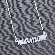 Doble Aro Corazón: El Collar Perfecto para Mamá