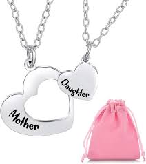 Collar Madre e Hija Grabado: Un Regalo Especial para Cumpleaños