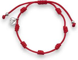 Pulsera ALESSANDRA BOHO con Medalla de la Virgen - Estilo Único para Mujer