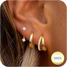 Pendientes Chapada Pequeños Piercings LOLIAS: Elegancia y Versatilidad
