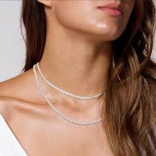 Collar Brillante Kenivira para Mujeres - Elegancia y Estilo