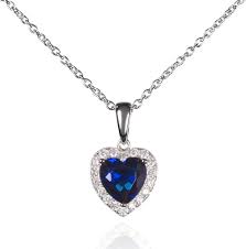 Collar Corazón con Circonitas - Brilla con Elegancia