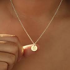 Collar Inicial Personalizado Finrezio para Mujeres