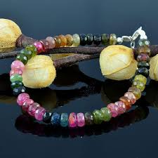 Pulsera Turmalina Multicolor: Energía y Estilo en tu Muñeca