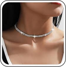 Gargantilla Brillante TseenYi: Elegancia y Estilo para la Mujer