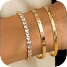 Brazalete Ajustable Eslabones ORAZIO - Elegancia en Dorado