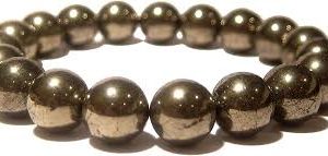 Pulsera Pirita Natural: Elegancia y Energía en tu Muñeca