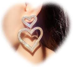 Pendientes Corazón con Diamantes Imitación - Elegancia y Estilo